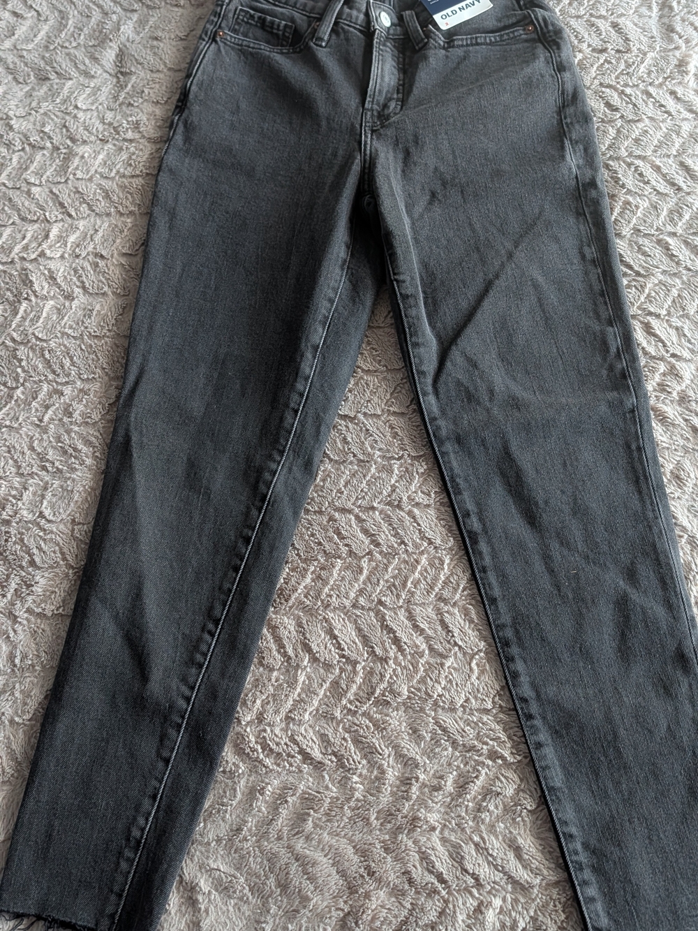 Brand New- Old Navy Women’s Straight Leg Jeans in Charcoal Black